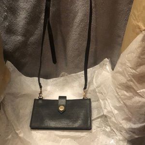 Black crossbody purse